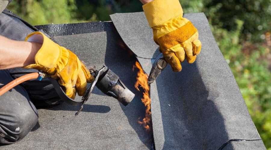 Professional residential roofers in Jamaica, IA